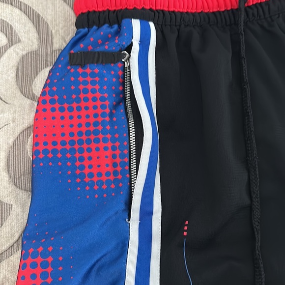 Nike men’s shorts size medium - Picture 3 of 5